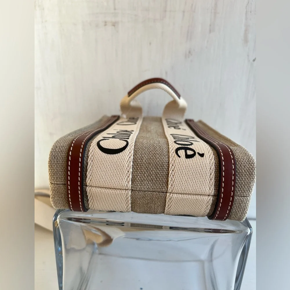 Chloé Mini Woody Linen Canvas North/South Tote- White-Brown